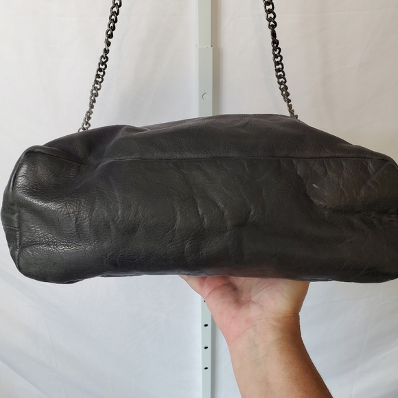 Frye and Co. Women's Riley leather Crossbody chain strap purse/ bag - Picture 7 of 11